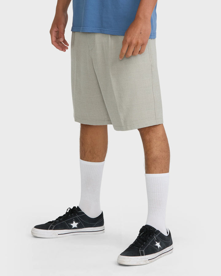 Quiksilver Men's Gilroy WS 20 Shorts - Seneca Rock - Sun Diego Boardshop