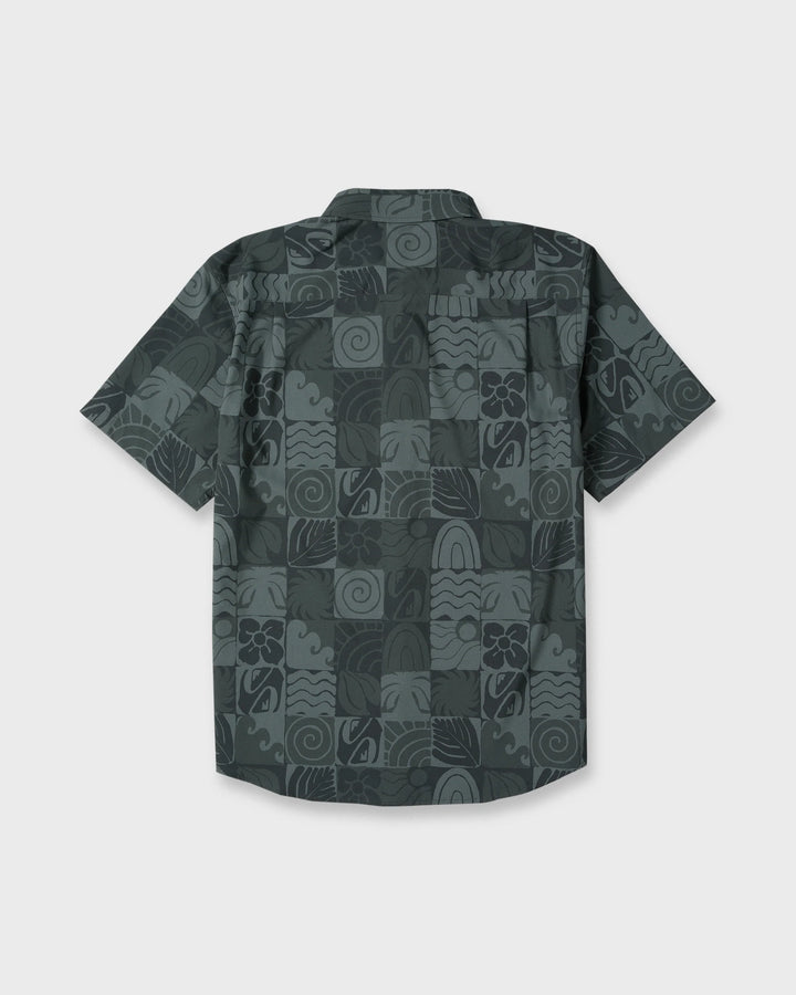 Quiksilver Men's Earth Geo Classic Stretch Short Sleeve Woven Shirt - Phantom - Sun Diego Boardshop