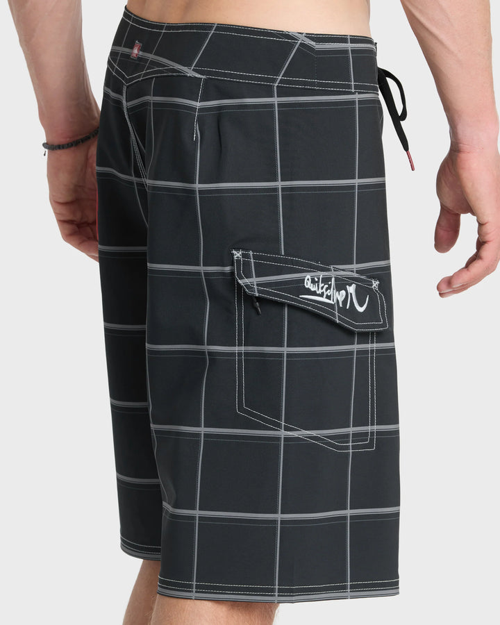 Quiksilver Men's Young Guns Steelhead 21" Boardshorts - Black - Sun Diego Boardshop