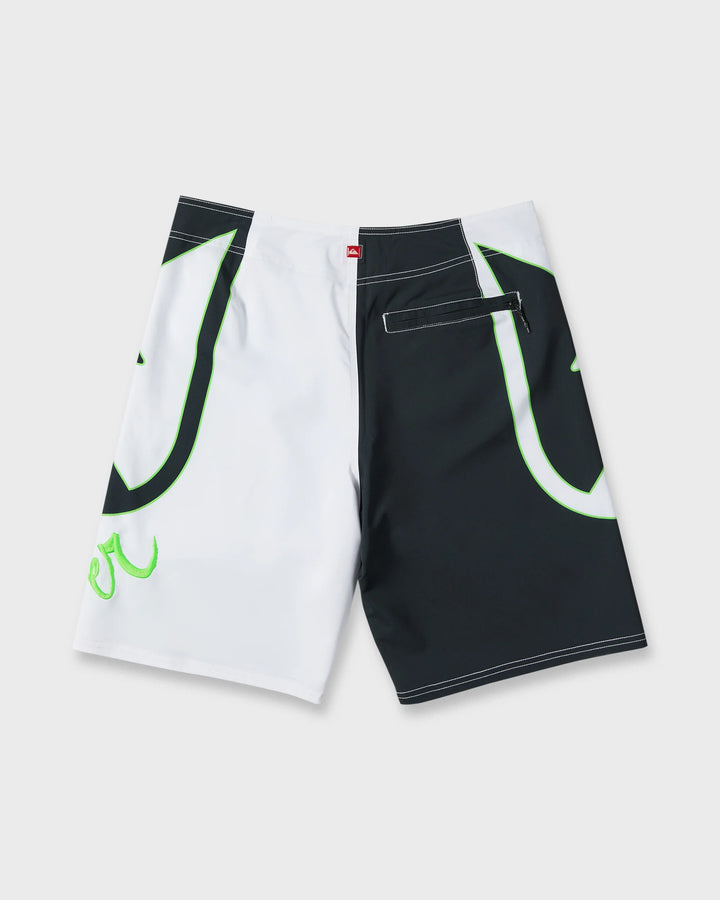 Quiksilver Men's Young Guns Intercepter 21" Boardshorts - Bright White - Sun Diego Boardshop