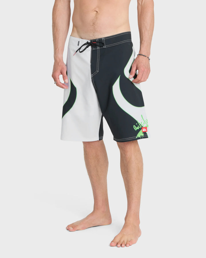Quiksilver Men's Young Guns Intercepter 21" Boardshorts - Bright White - Sun Diego Boardshop