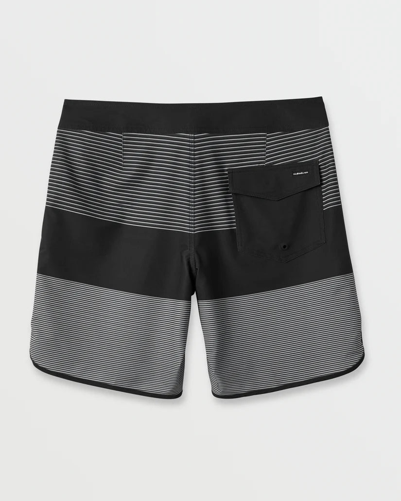 Quiksilver Surfsilk Tijuana 19" Boardshorts - BLACK - Sun Diego Boardshop