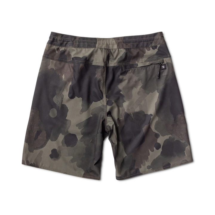 Roark Men's Venture Hybrid 18.5" Trunk - Camo - Sun Diego Boardshop