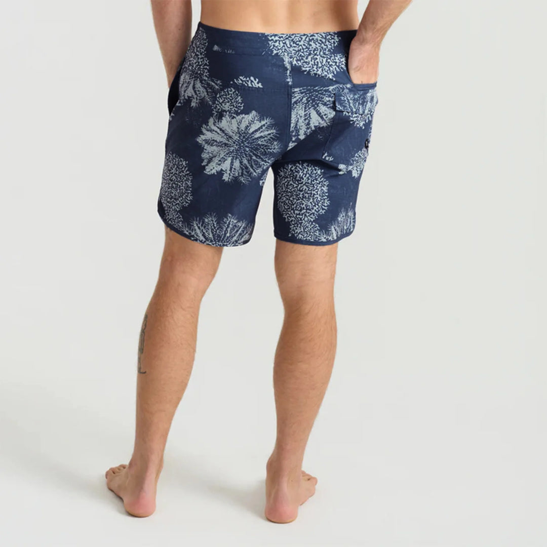 Roark Men's Chiller Scallop 17" Boardshorts - Navy - Sun Diego Boardshop