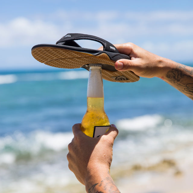 Reef Fanning - Black/Silver - Sun Diego Boardshop