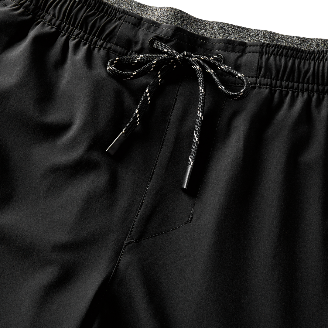 Roark Mens Serrano 7 Active Stretch Shorts Black Print - Sun Diego Boardshop