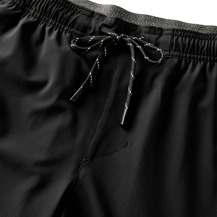 Roark Mens Serrano 7 Active Stretch Shorts Black Print - Sun Diego Boardshop