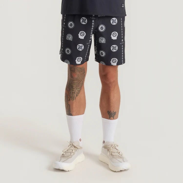 Roark Men's Serrano 7" Active Stretch Shorts - Black Print - Sun Diego Boardshop