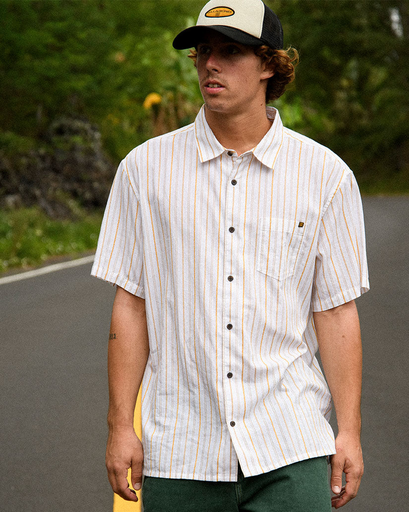 Billabong Mogul Short Sleeve Woven Shirt - HONEY - Sun Diego Boardshop