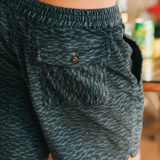 Howler Bros Pressure Drop Cord Shorts - Media Noche - Sun Diego Boardshop