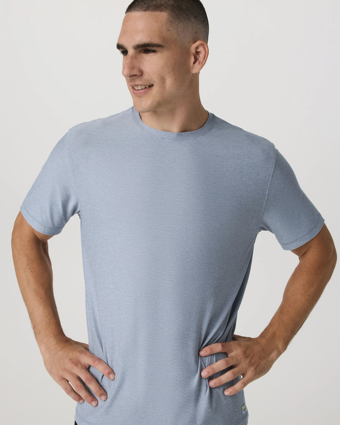 Vuori Men's Strato Tech Tee - Blue Dusk Heather - Sun Diego Boardshop