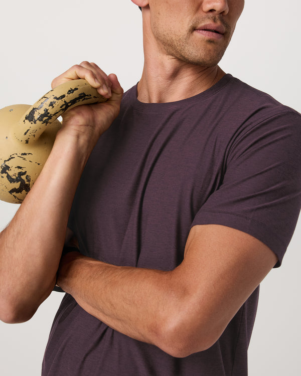 Vuori Strato Tech Tee - Raisin Heather - Sun Diego Boardshop