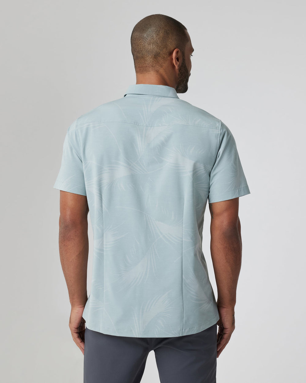 Vuori Short Sleeve Bridge Button Down - Chalk Blue - Sun Diego Boardshop