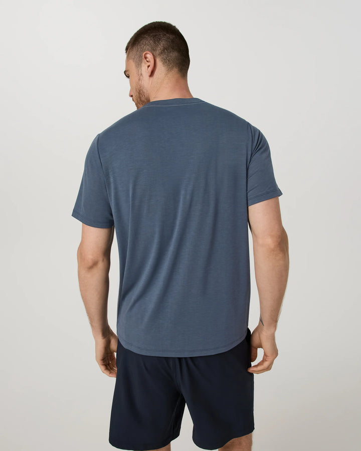 Vuori Men's Current Tech Tee - Bay Blue