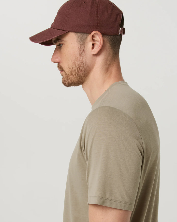 Vuori Men's Current Tech Tee - Biscotti