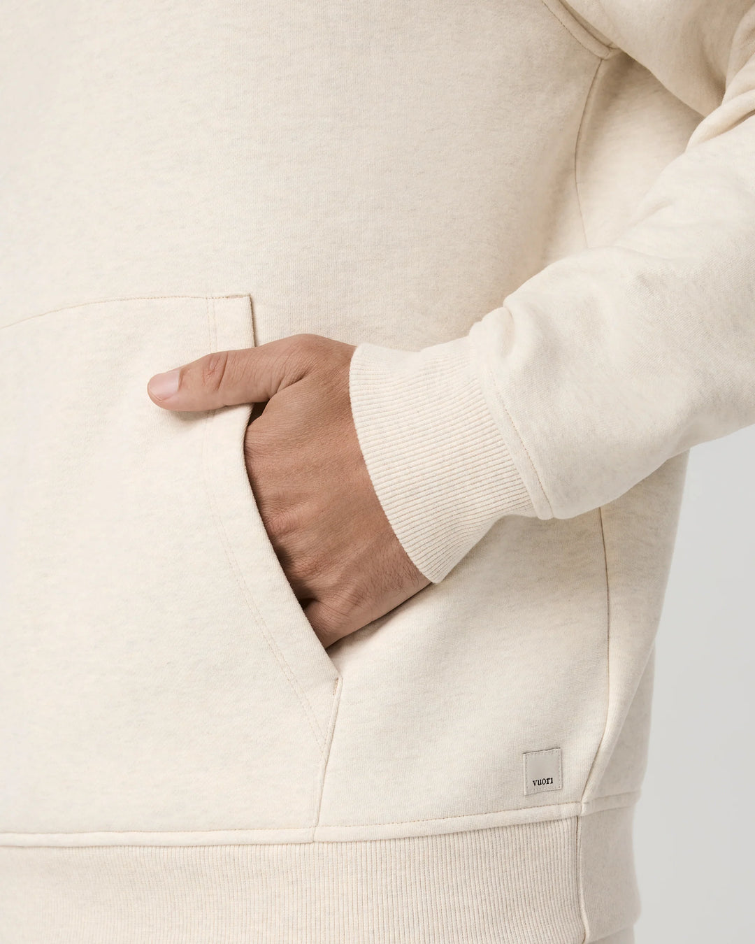 Vuori Men's Seaside Pullover Hoodie 2.0 - Buttermilk Heather
