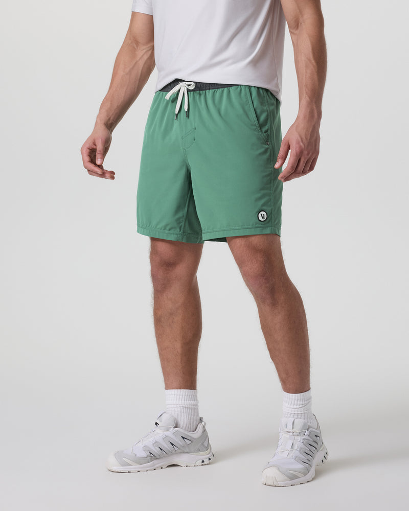 Vuori Kore Short - GREEN - Sun Diego Boardshop