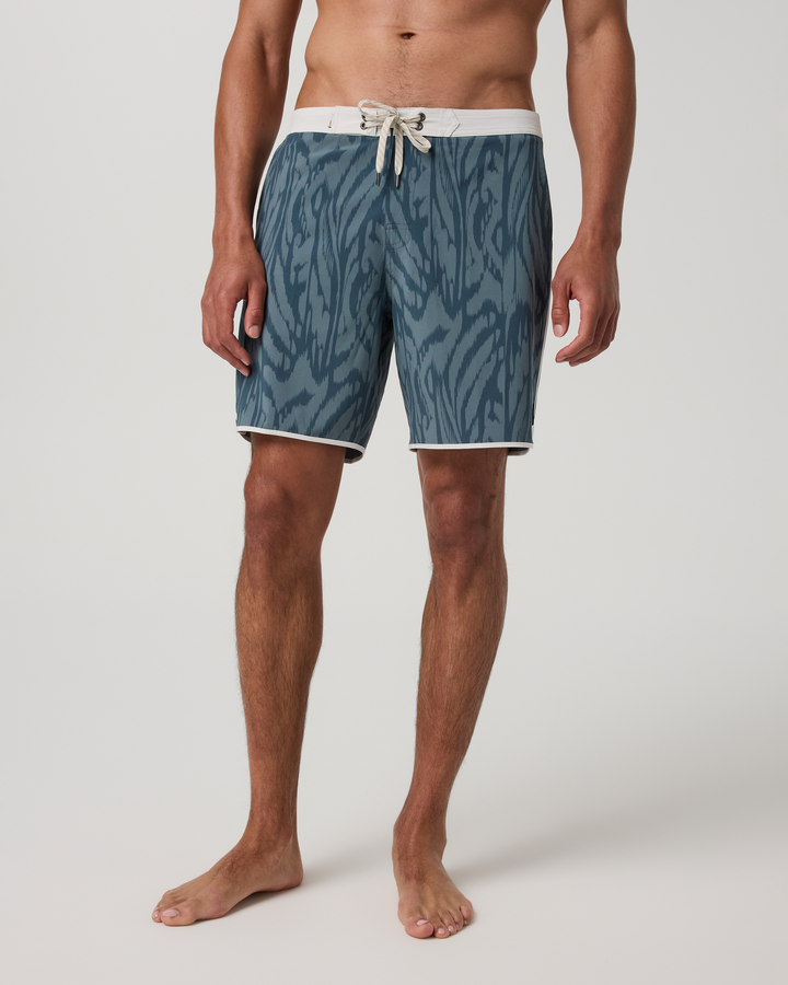 Vuori Men's Cruise Boardshort - Blue Sea Mirage - Sun Diego Boardshop