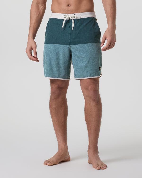 Vuori Cruise Boardshort - Deep Sea Colorblock - Sun Diego Boardshop