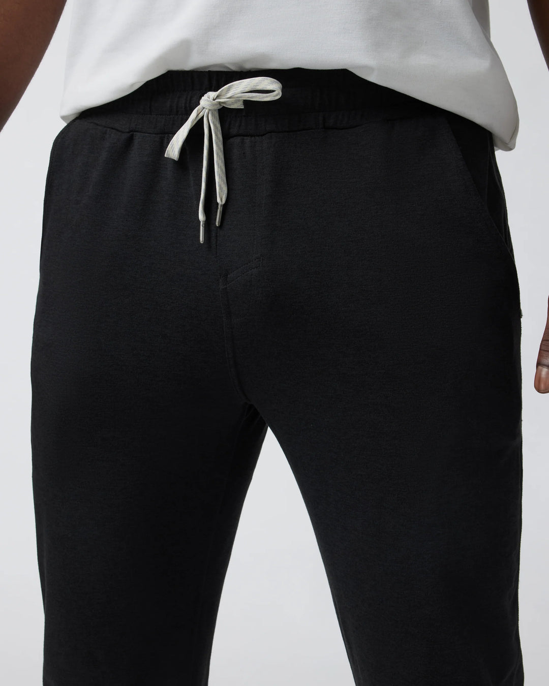 Vuori Men's Ponto Performance Pant 30" - Black Heather
