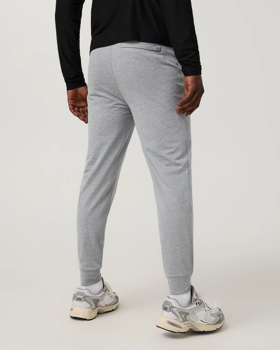 Vuori Men's Ponto Performance Jogger - Grey Heather - Sun Diego Boardshop