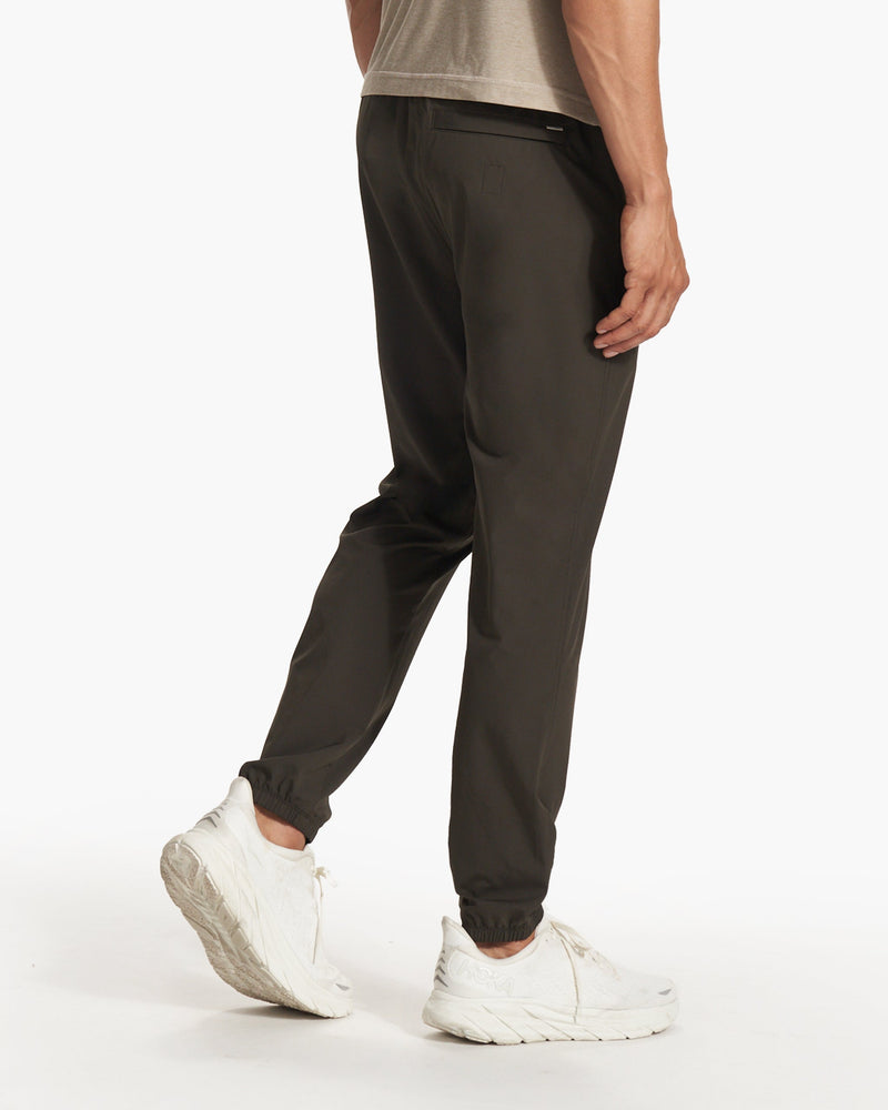 VUORI Kore Jogger - DARK OREGANO - Sun Diego Boardshop