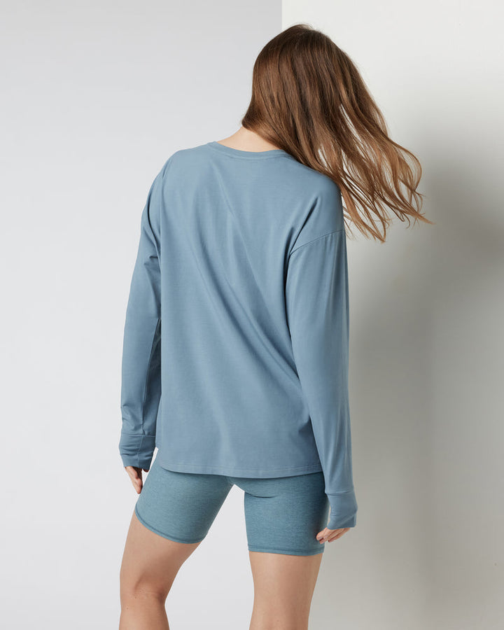 Vuori Long-Sleeve Feather Tee - SMOKE BLUE - Sun Diego Boardshop