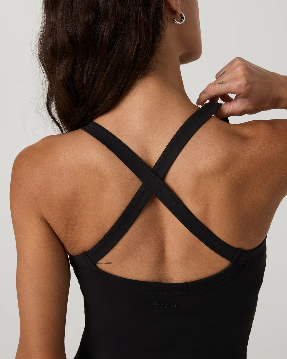 Vuori Women's Halo Cross Back Tank - Solid Black - Sun Diego Boardshop