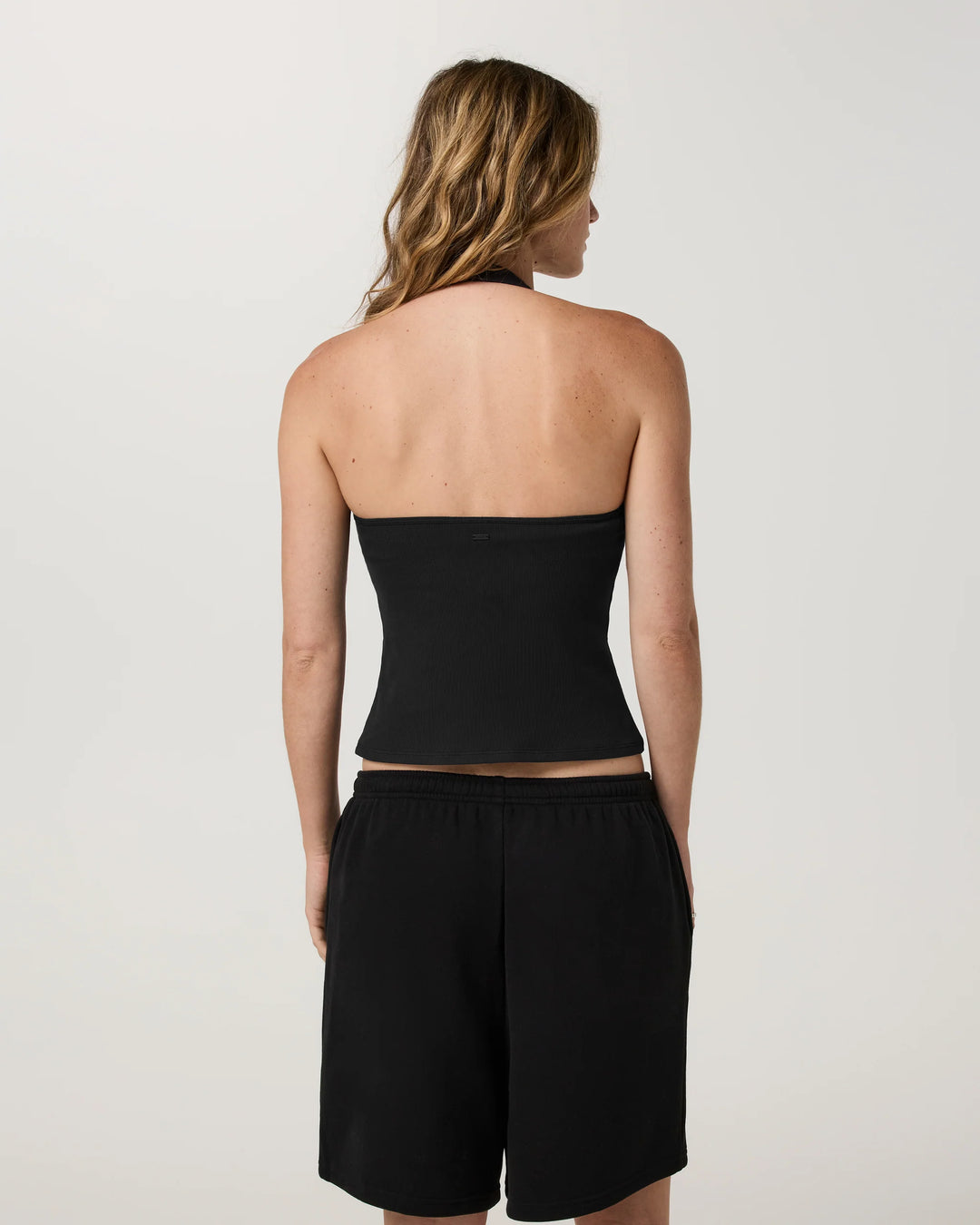 Vuori Women's Pose Halter - Black - Sun Diego Boardshop