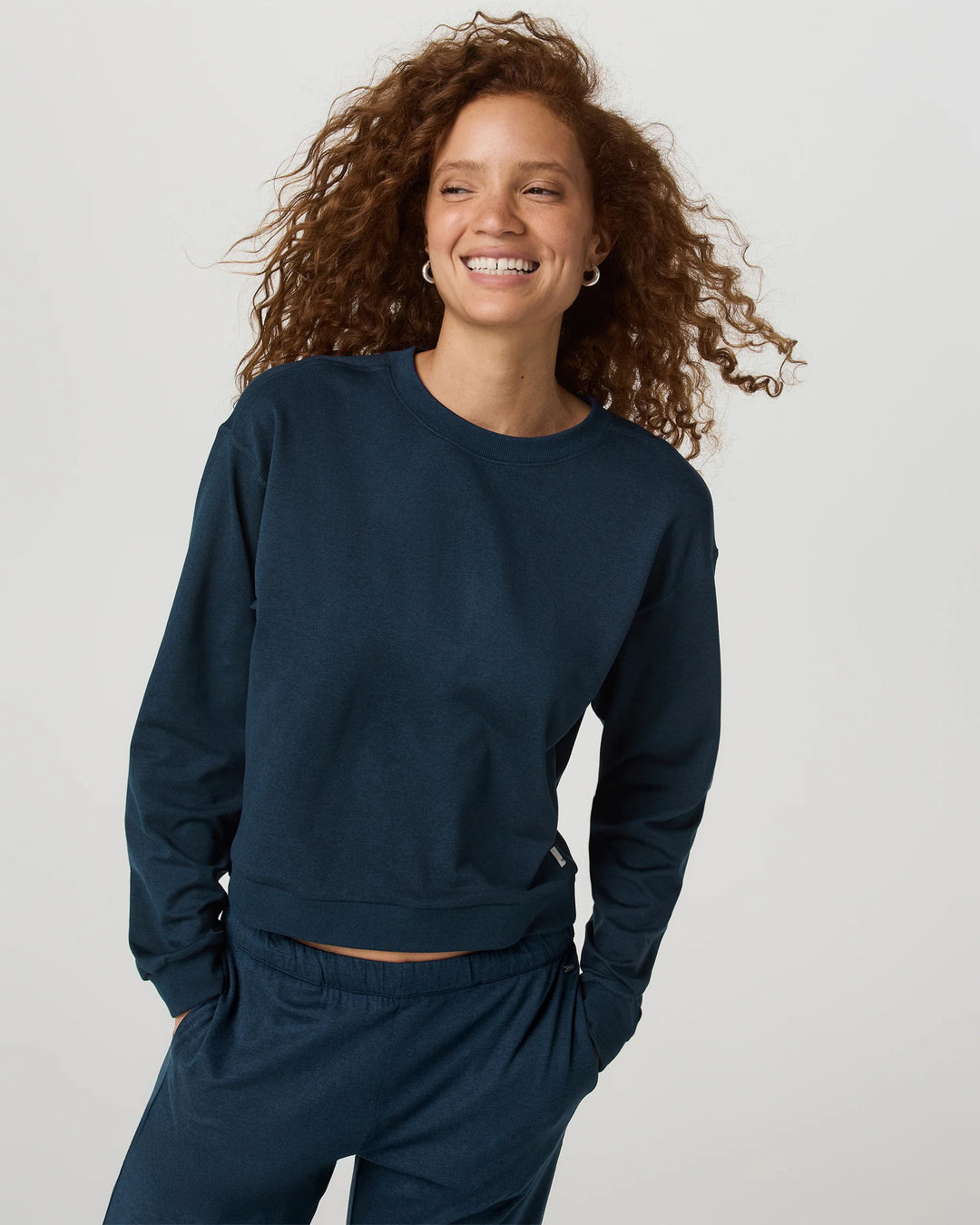 Vuori Women's Halo Modern Crew - Blue Coast Heather - Sun Diego Boardshop