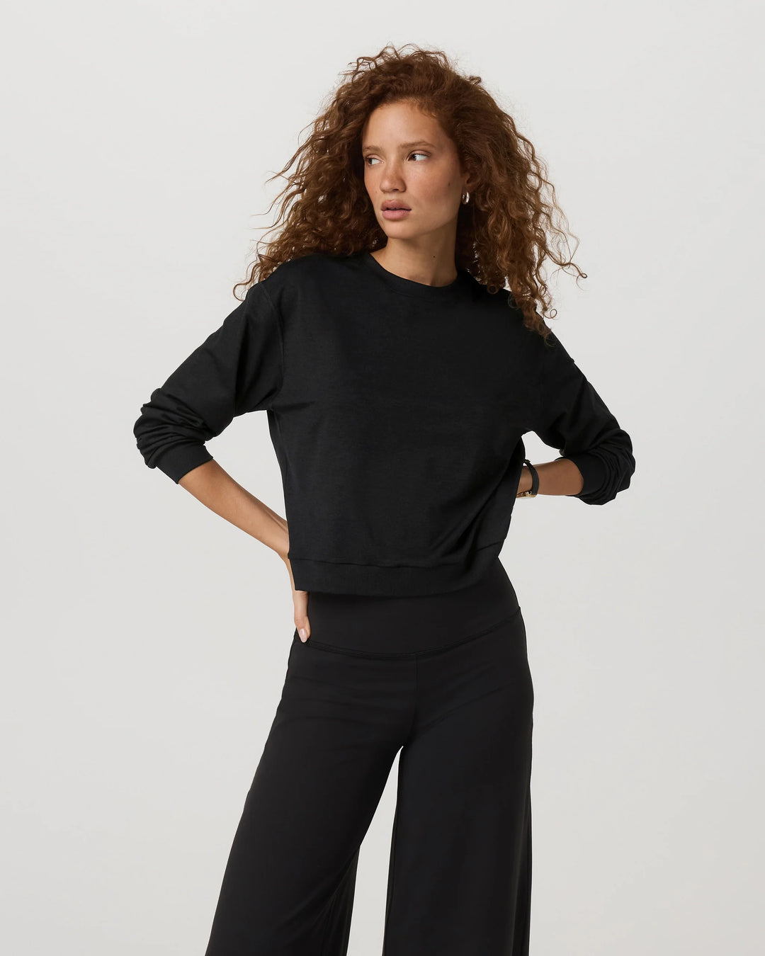Vuori Women's Halo Modern Crew - Black Heather - Sun Diego Boardshop