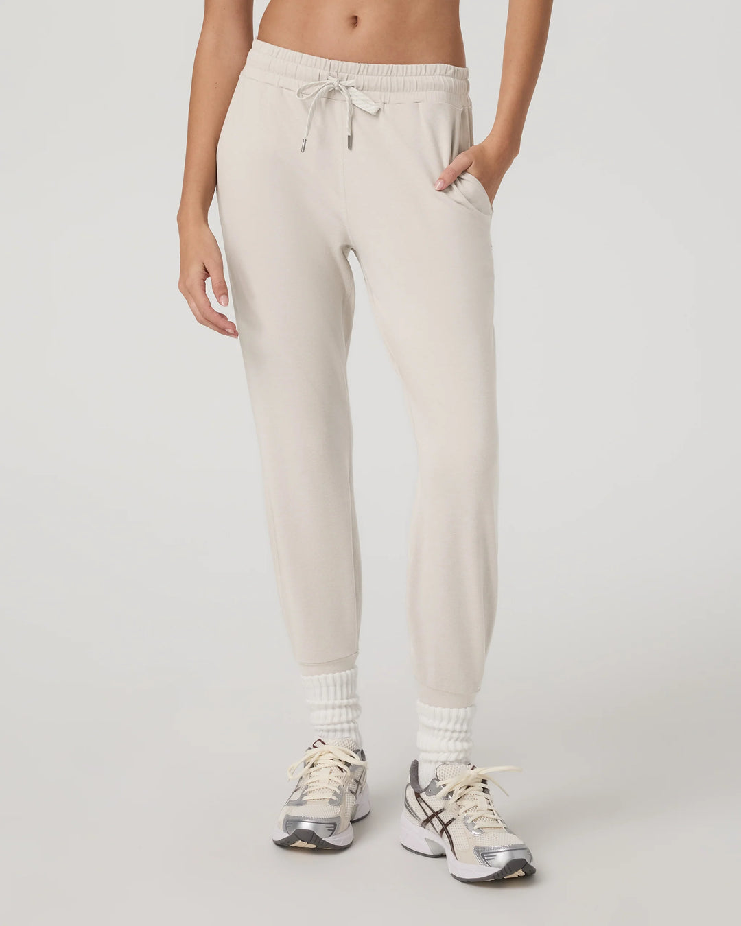 Vuori Women's Performance Jogger - Ecru Heather - Sun Diego Boardshop