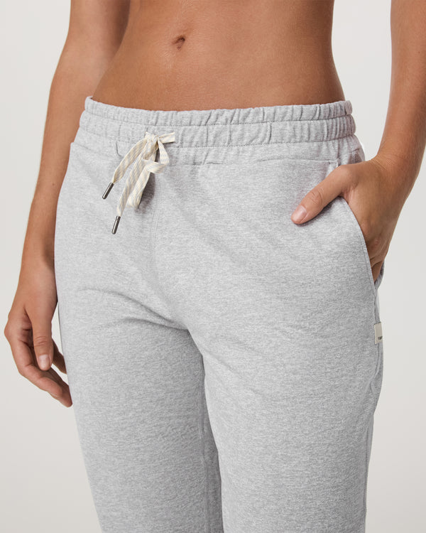 Vuori Performance Jogger - Pale Grey Heather | Sun Diego… – Sun