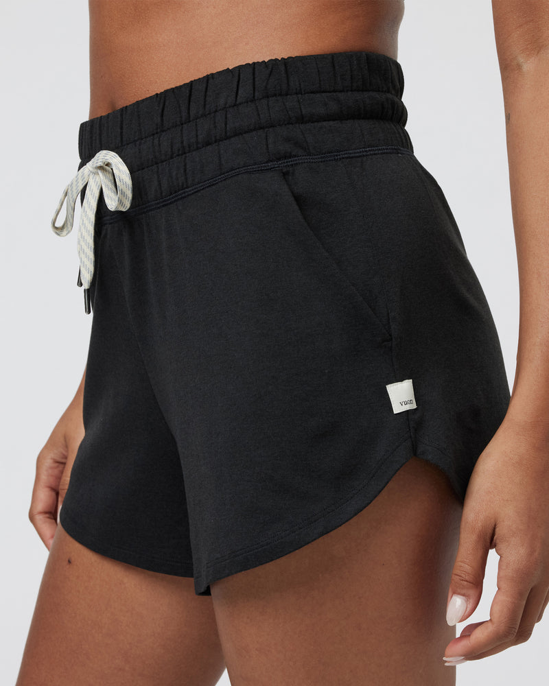 Vuori Halo Performance Short 2.0 - BLACK HEATHER - Sun Diego Boardshop