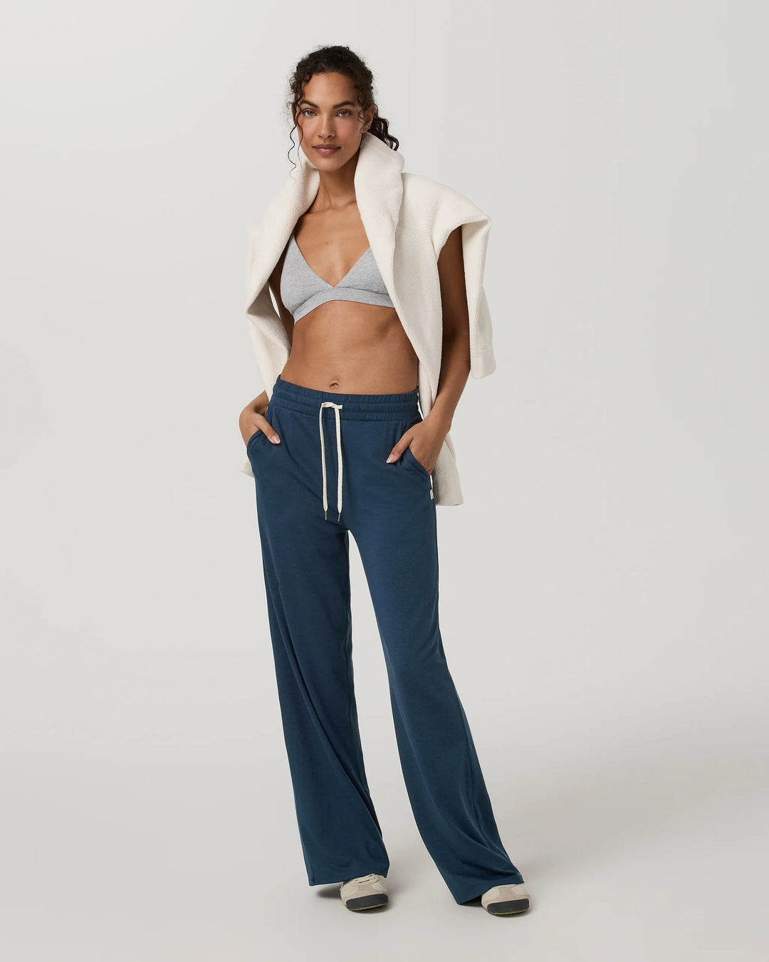 Vuori Women's Halo Essential Wideleg Pant - Blue Coast Heather - Sun Diego Boardshop