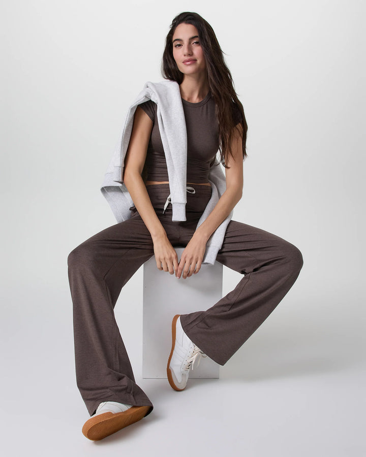 Vuori Women's Halo Essential Wideleg Pant - Java Heather - Sun Diego Boardshop