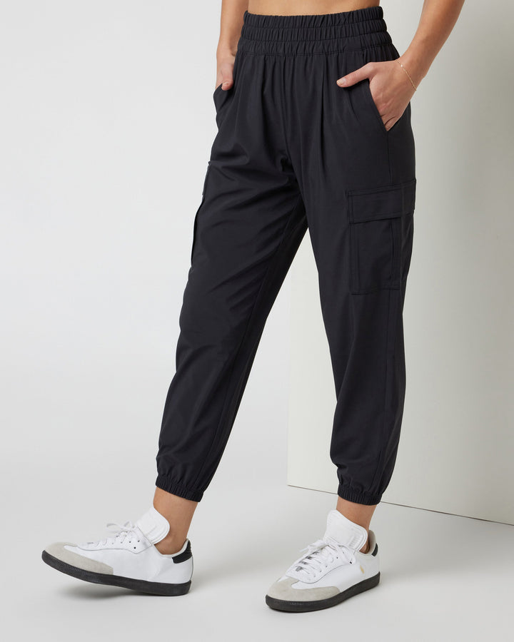 VUORI Villa Cargo Jogger - BLACK - Sun Diego Boardshop