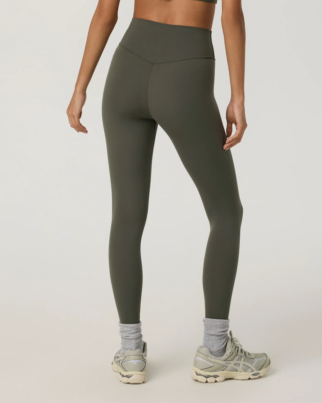 Vuori Women's AllTheForm Legging - Army - Sun Diego Boardshop