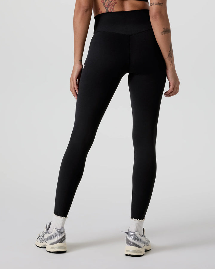 Vuori Women's AllTheForm Legging - Black Tonal - Sun Diego Boardshop
