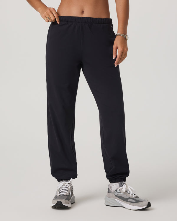 Vuori Halo Modern Sweatpant - Solid Black - Sun Diego Boardshop