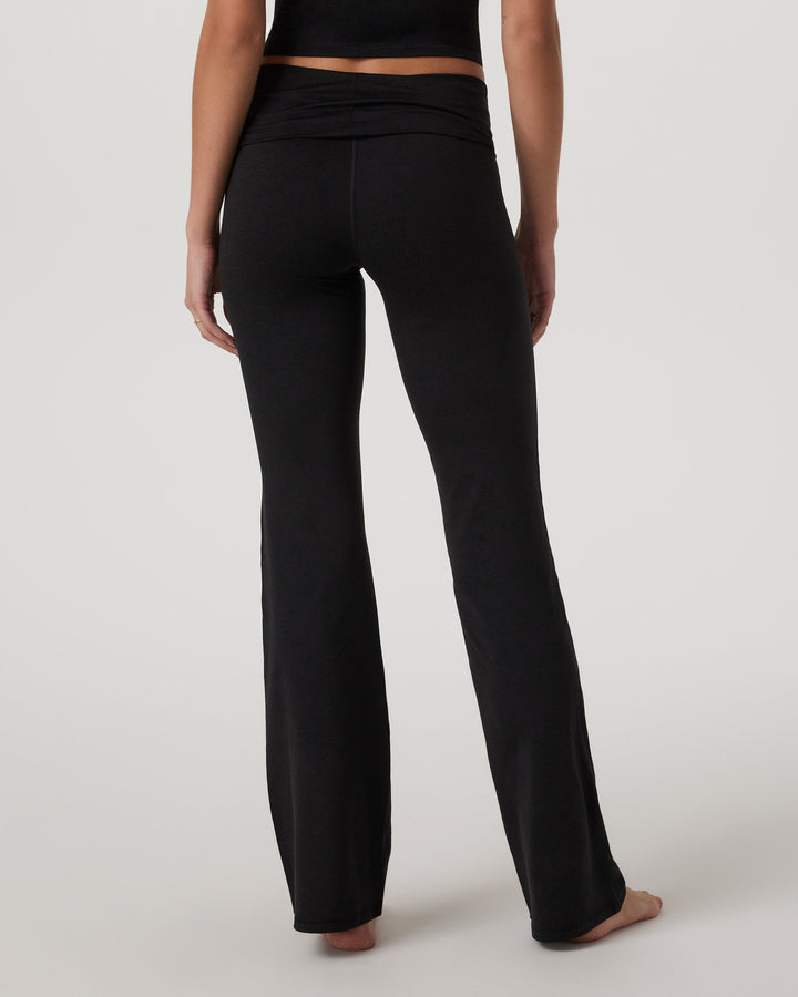 Vuori Women's Halo Foldover Legging - Black Heather - Sun Diego Boardshop