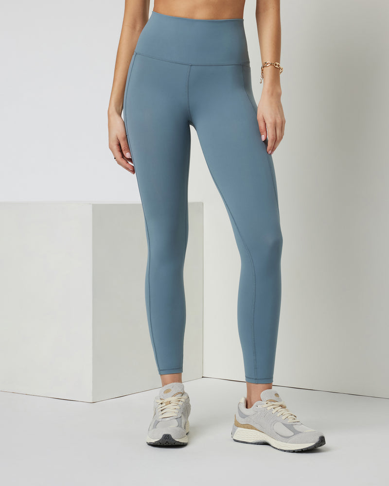 Vuori Studio Pocket Legging - SMOKE BLUE - Sun Diego Boardshop