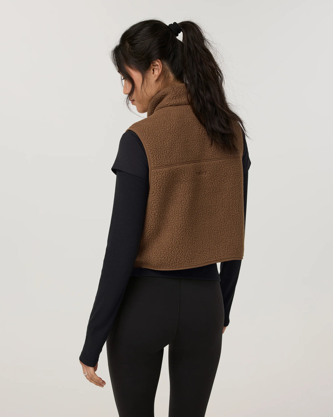 Vuori Women's Alpine Vest - Bourbon - Sun Diego Boardshop