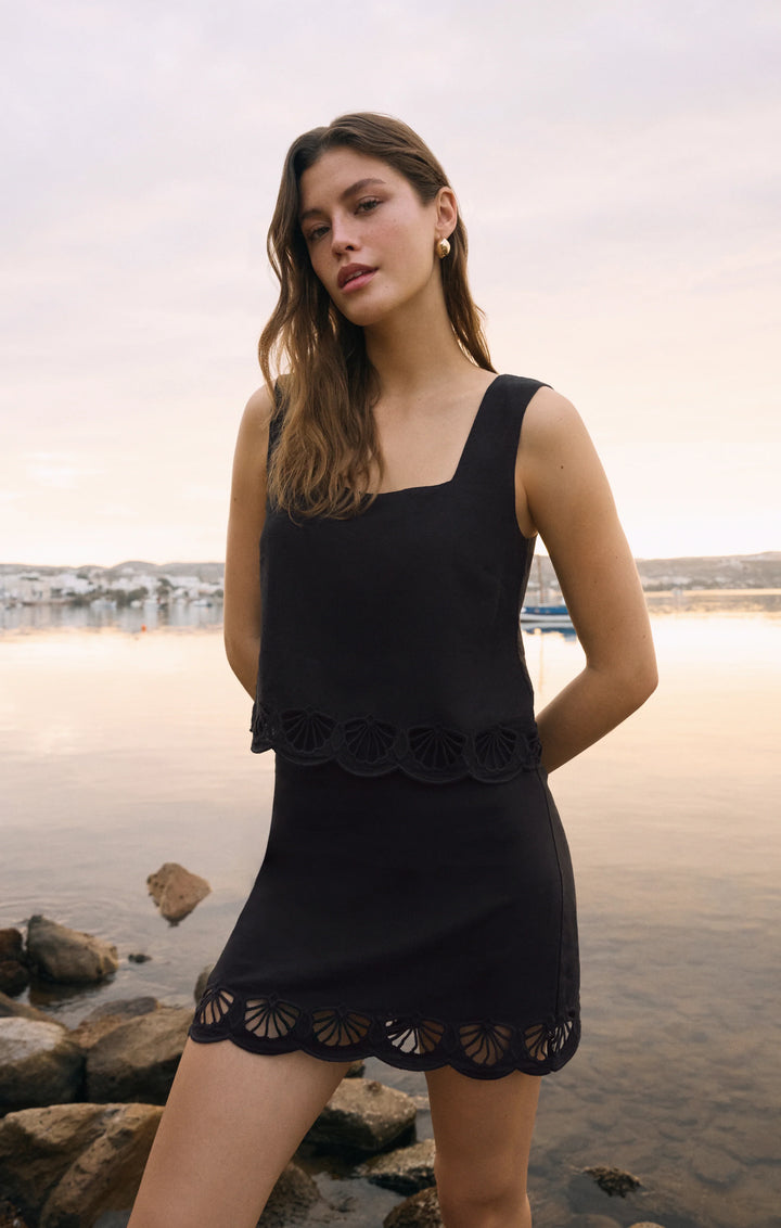 Z Supply Women's Charlene Embroidered Linen Mini Skirt - Black - Sun Diego Boardshop
