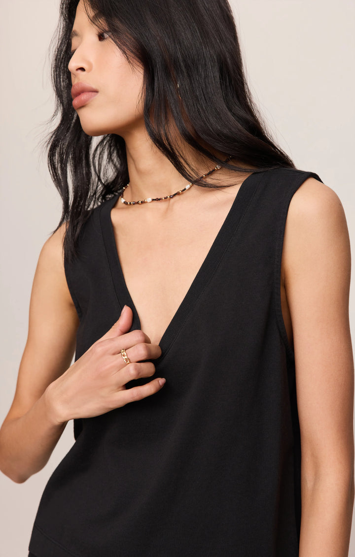 Z-Supply Women's Sloane V-Neck Cotton Jersey Tank - True Black