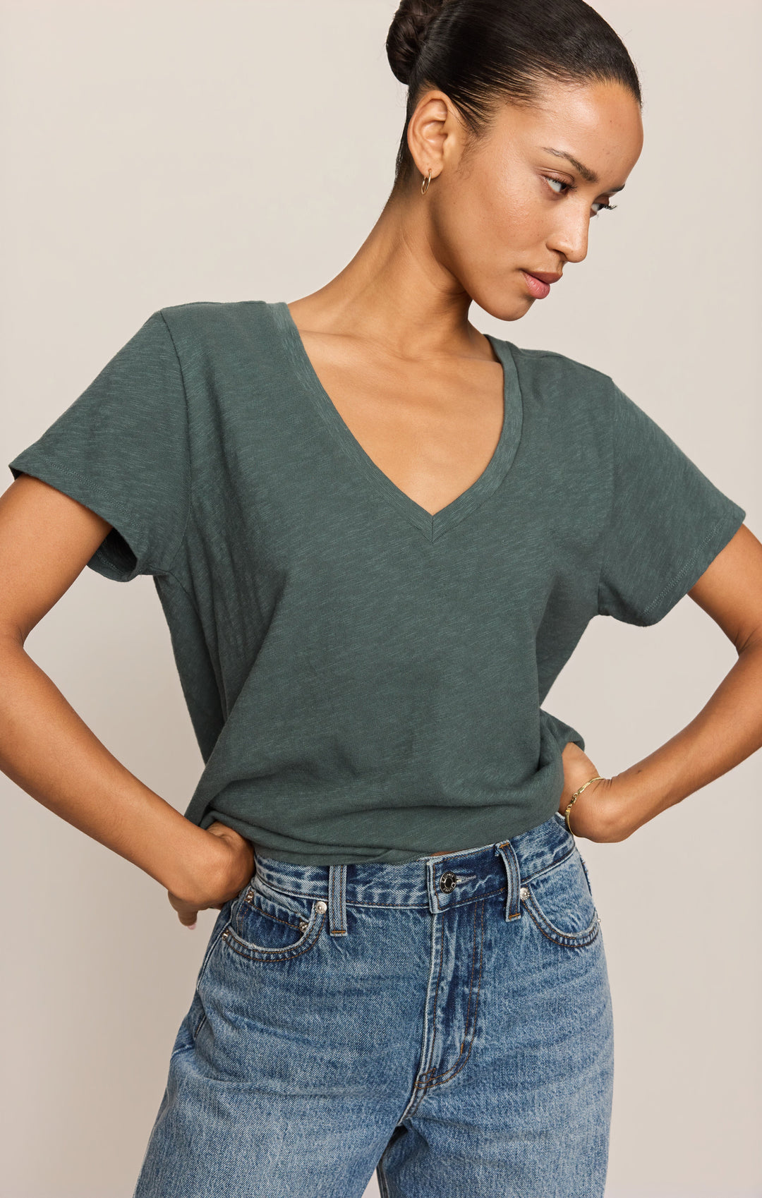 Z-Supply Women's Nomad Slub V-Neck Tee - Emerald Cove - Sun Diego Boardshop