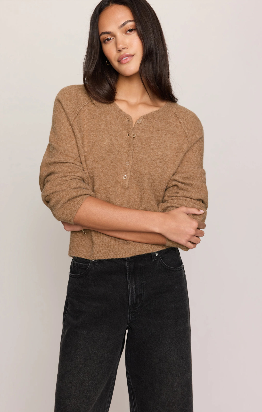 Z-Supply Women's Westmont Henley Sweater - Golden Caramel - Sun Diego Boardshop