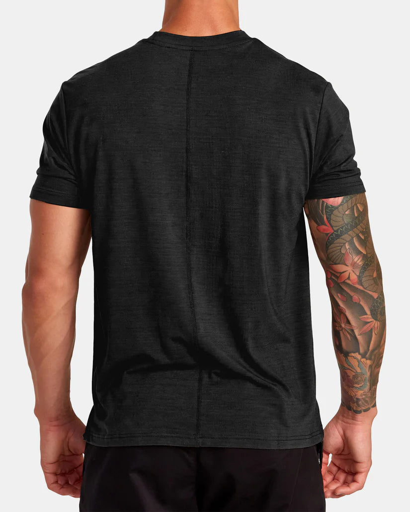 RVCA VA SPORT BALANCE TECHNICAL TRAINING T-SHIRT - BLACK - Sun Diego Boardshop