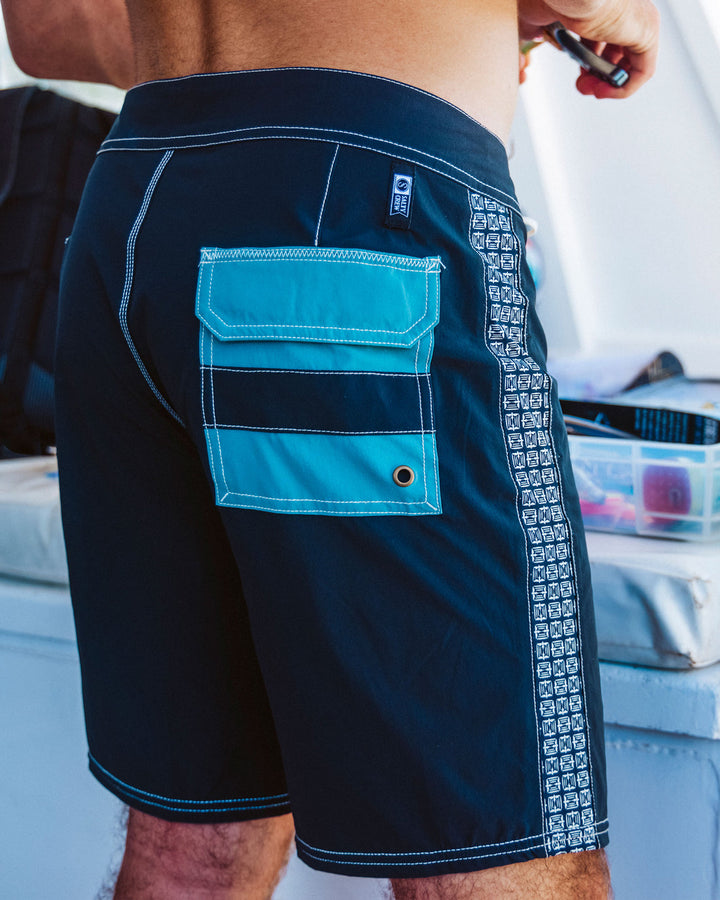 Salty Crew Channel Boardshort - Black - Sun Diego Boardshop