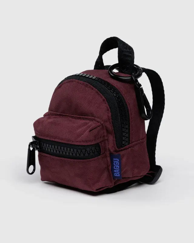 Baggu Backpack Charm - Mahogany